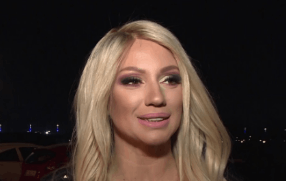 ANA KOKIĆ MENJA PROFESIJU: Pevačica rešila da postane PSIHOLOG! (VIDEO) 